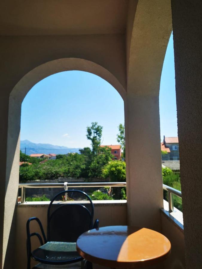 Apartmani Nikolina Razanac Bagian luar foto