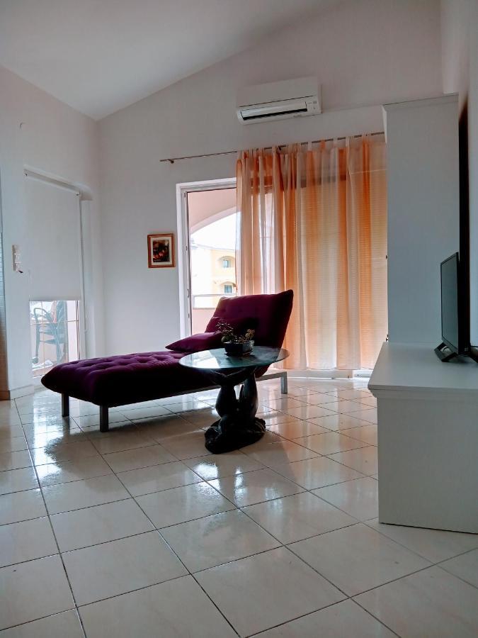 Apartmani Nikolina Razanac Bagian luar foto